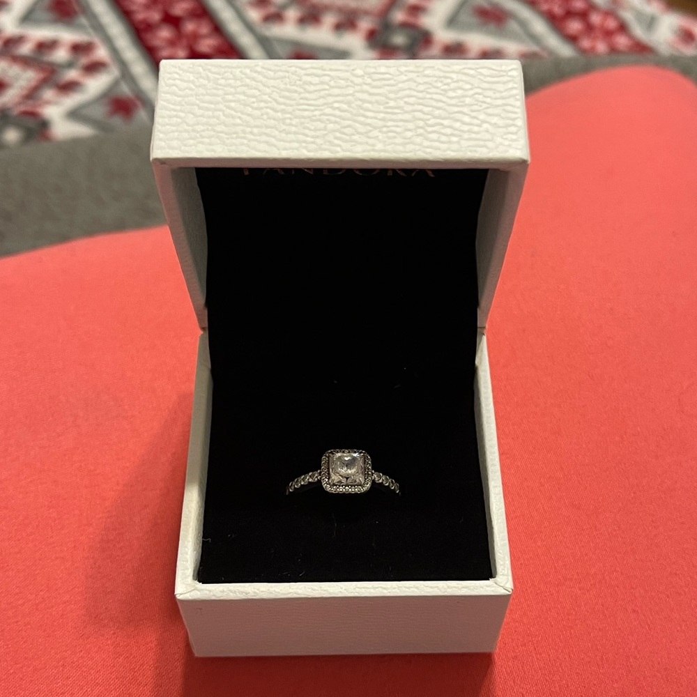 pandora ring